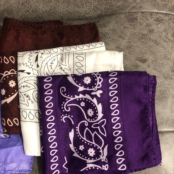 9 Paisley Bandana Set -STOCKING STUFFER! - Picture 4 of 4